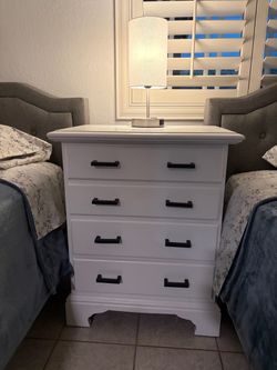 Nightstand table