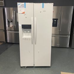Frigidaire 33” Side By Side Refrigerator Brand New Scratch And Dent‼️‼️