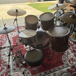 Complete Drum Set 