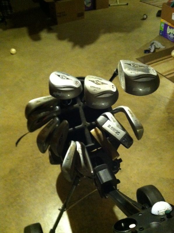 MacGregor MGX golf clubs plus caddy