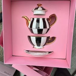 Roger Vivier Tea Set 