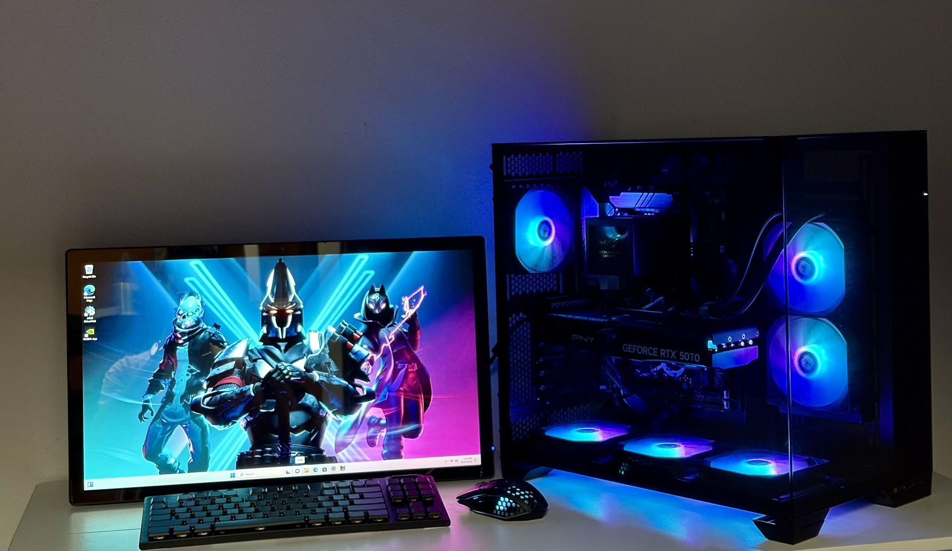 Gaming PC Custom Built by AREA 51✅🕹Full White RGB Set,Intel i7/32GB RAM/2TB🖥1 Yr Wrnty‼️ RTX 5070 GPU💥 $0 Down Finance Available