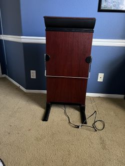 Brookstone Mahogany Pants Press for Sale in Mission Viejo CA OfferUp