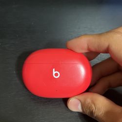 Beats Studio Buds