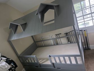 Kids bed