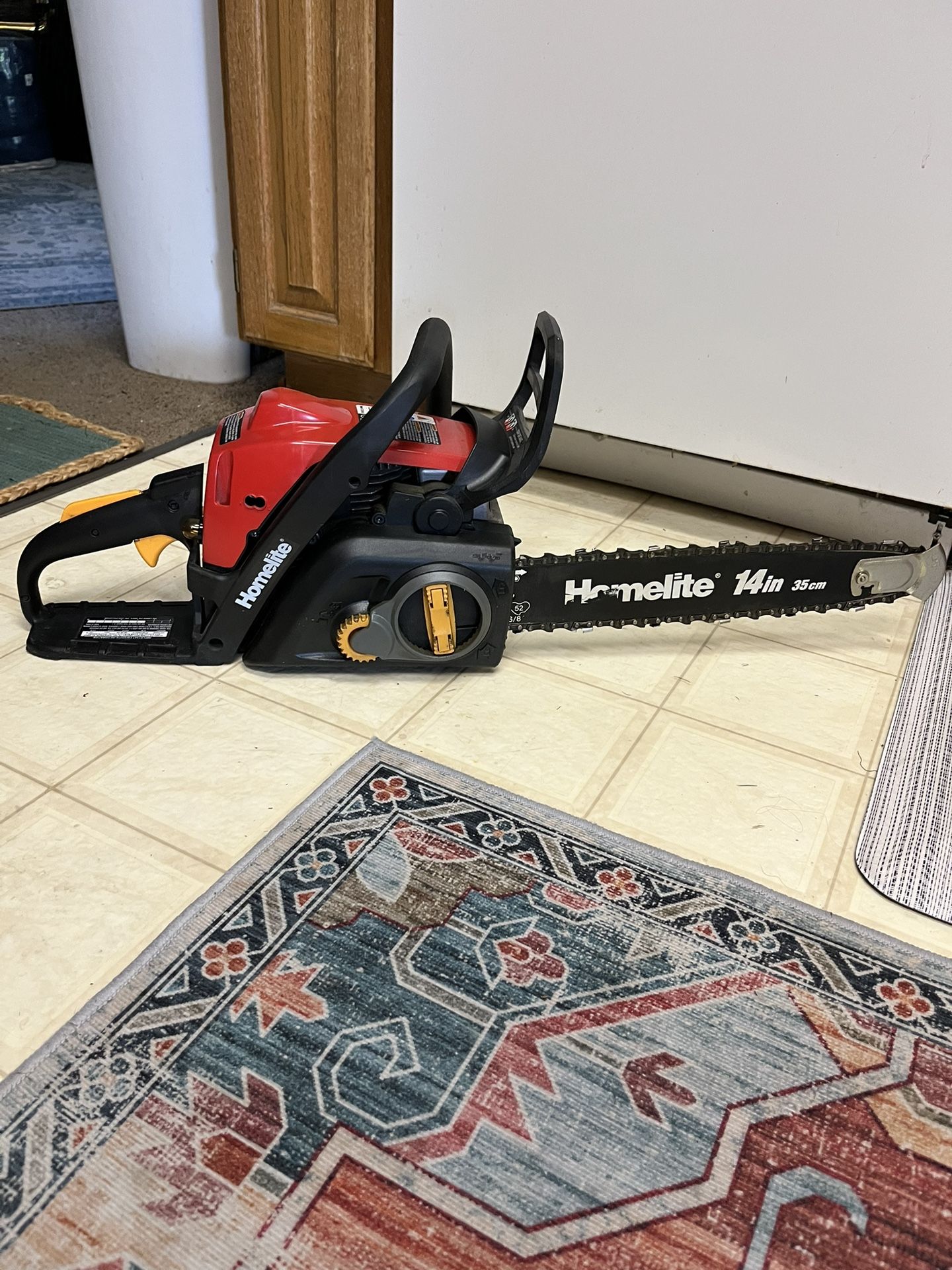 Homelite 14-inch 35cc Gas Chainsaw
