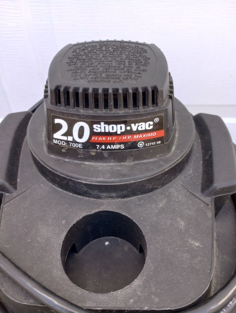 8 Gallon Wet/dry Vac