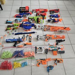 HUGE NERF ARMORY BLOWOUT 20+ Blasters + DARTS - $400+vaule!