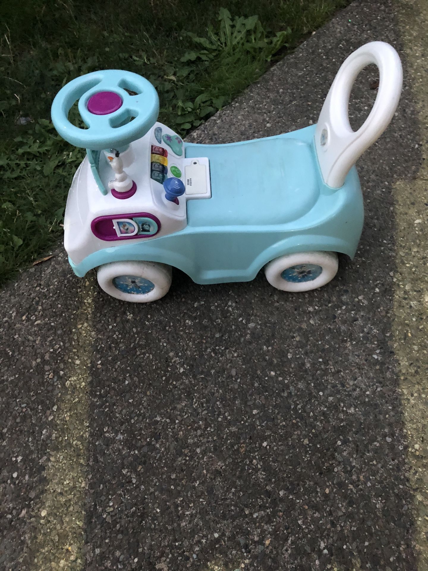 Frozen kids toy car