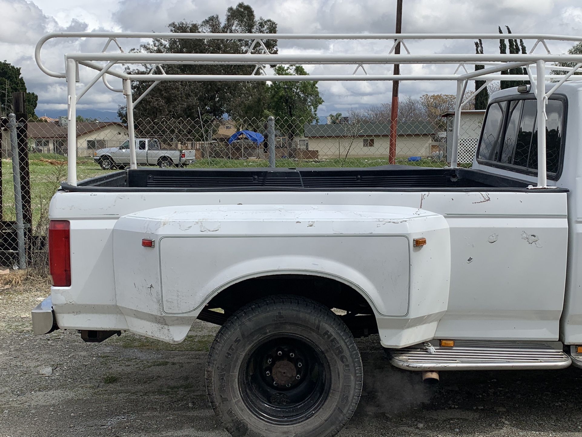 Ford OBS Dually Bed 