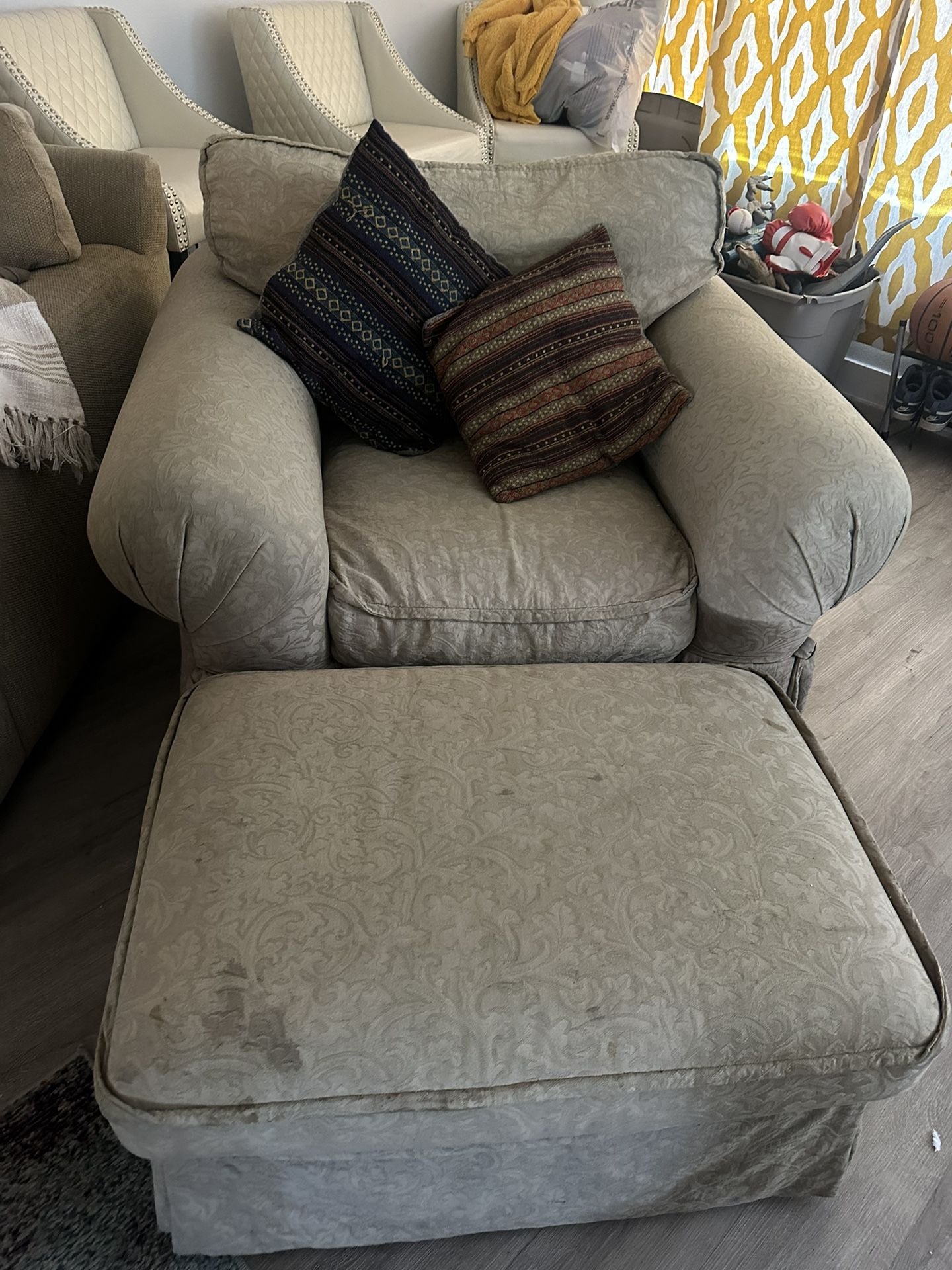 Ethan Allen Chair