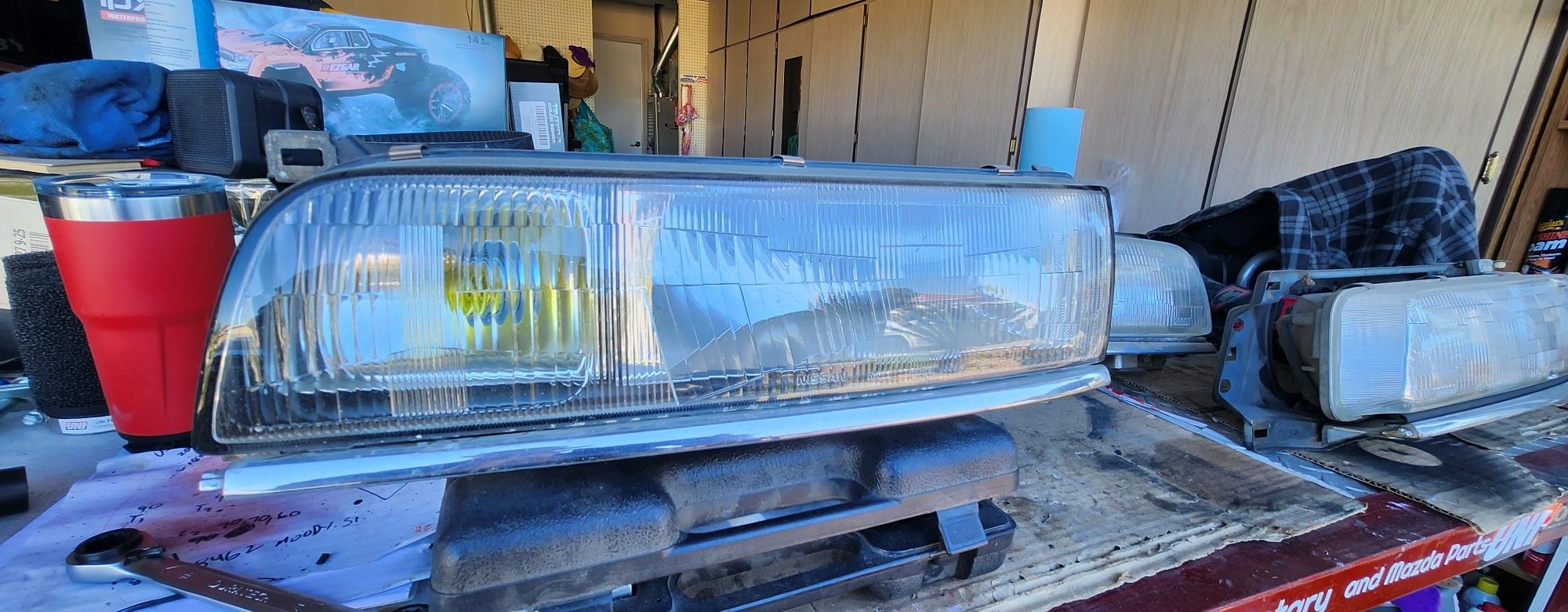Nissan Leaopard Infiniti M30 Headlight
