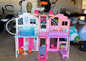 BARBIE DREAM HOUSE WITH ELEVATOR!
