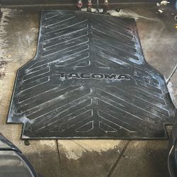 Tapete para La Caja para Una Toyota Tacoma Del 2017 Al 2023 