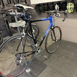 Custom Calfee Road Bike 58 Cm. All Carbon Dura Ace Groupo 