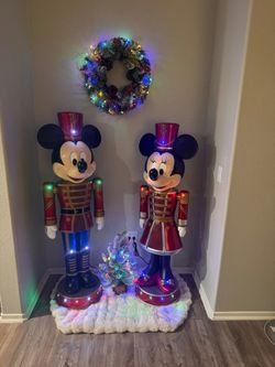 2025 New In box 5ft Mickey And Minnie Nutcrackers 