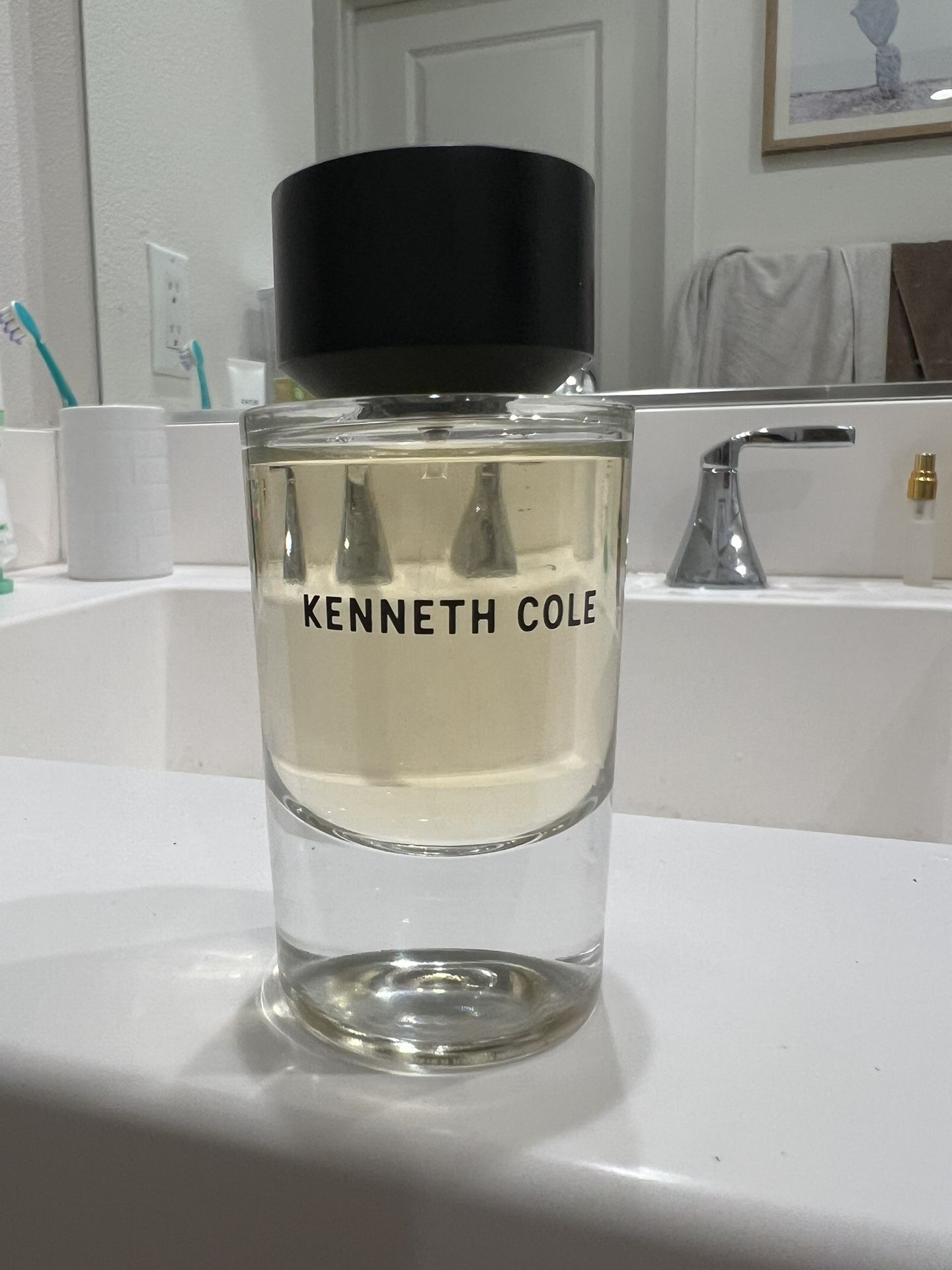 Kenneth Cole Perfume