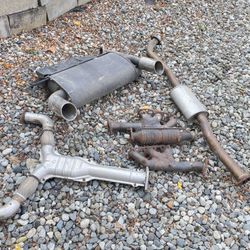 2005 INFINITI G35 COUPE  EXHAUST SYSTEM OEM 