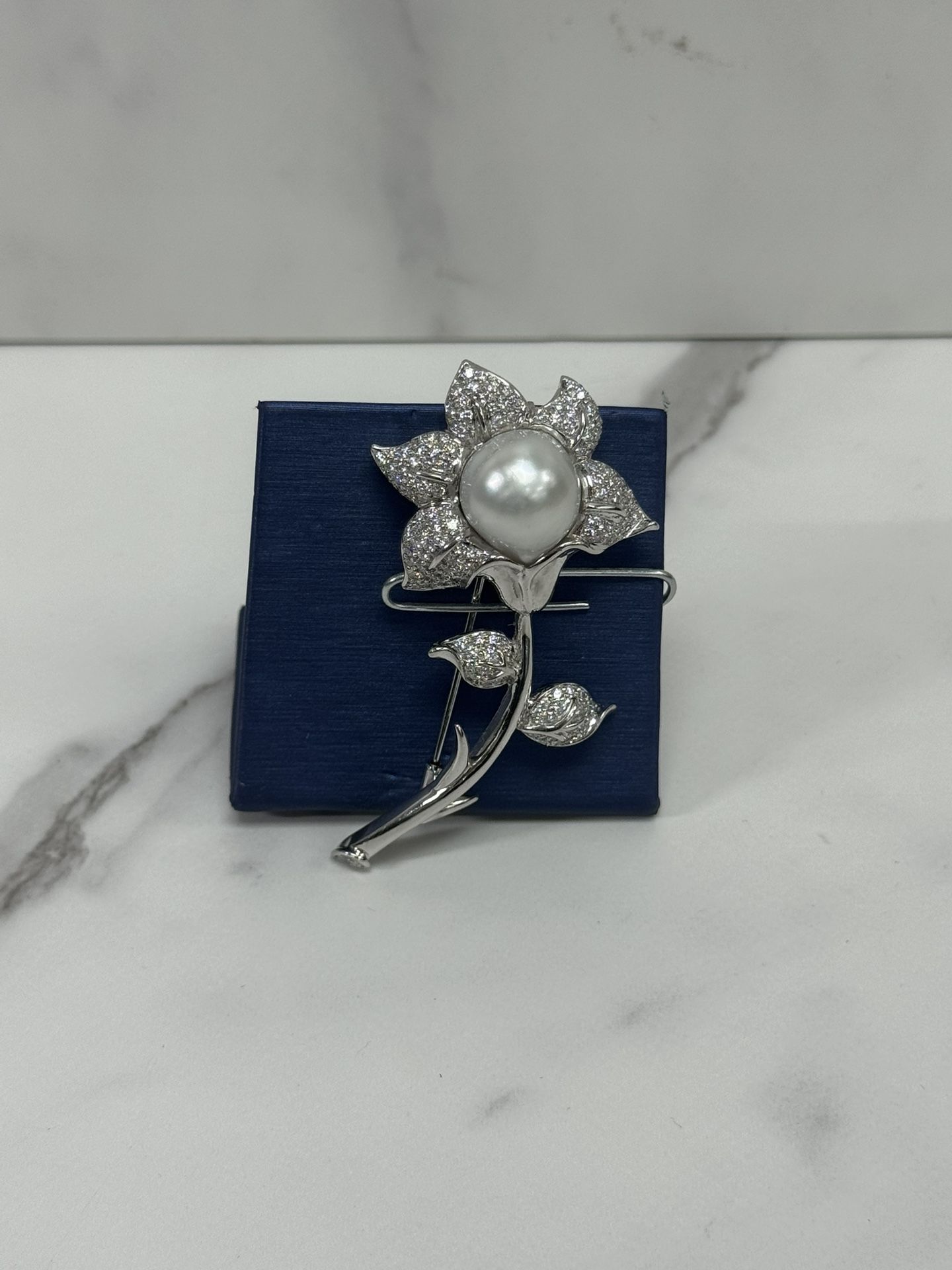 Broach 18k 26g