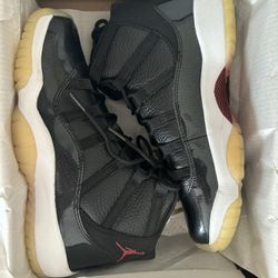 Jordan 11 72-10 7Y