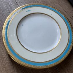 Vintage Plates 