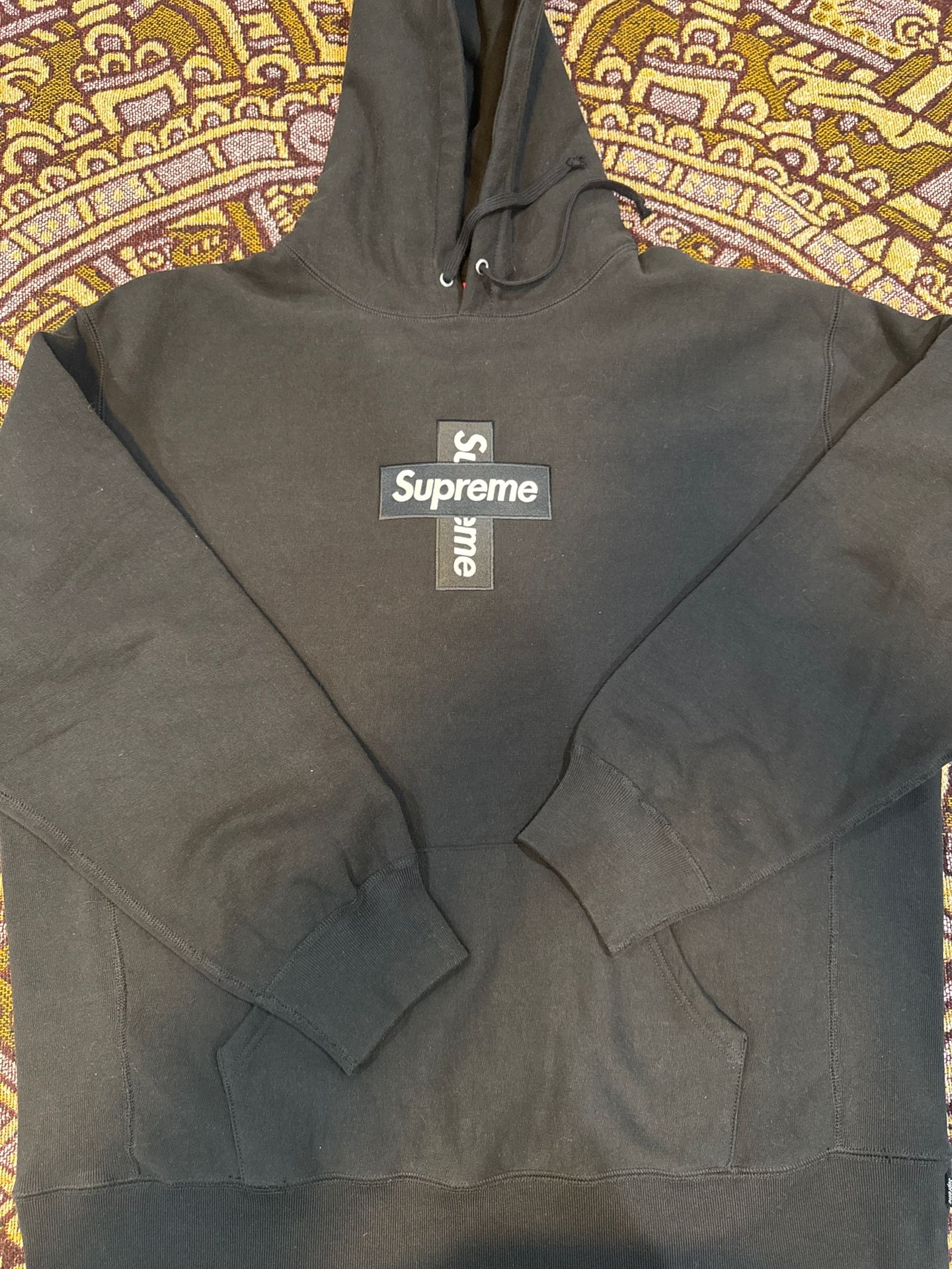 Supreme Hoodie