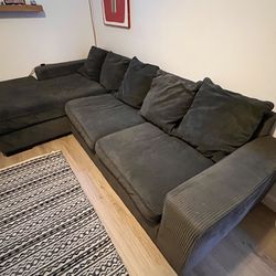Sectional couch - 115” Wide 