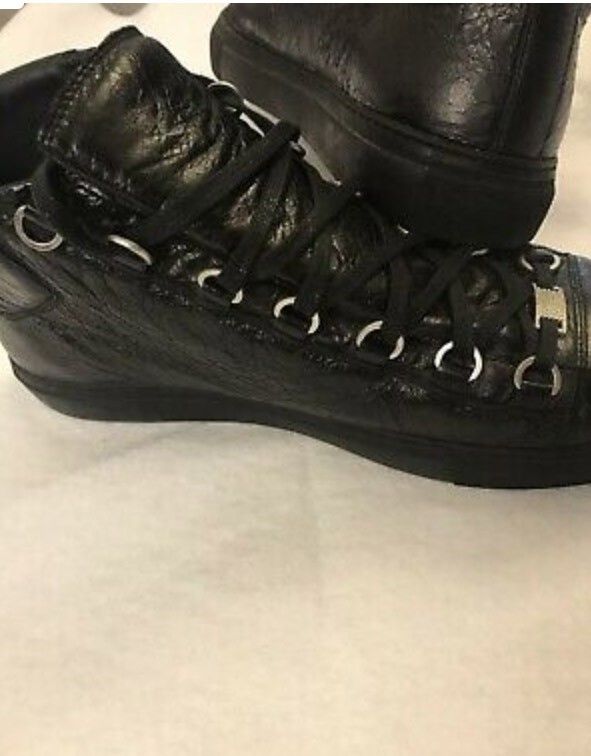 Balenciaga Authentic Mens High Top Arena Sneakers Black Leather Size 43 US 10
