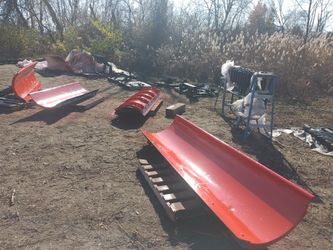 Western  Uni / Ultra Mount Plows 6 Feet To 8 1/2