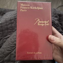 Madison Francis Kurkdjian Paris Baccarat Rouge 540