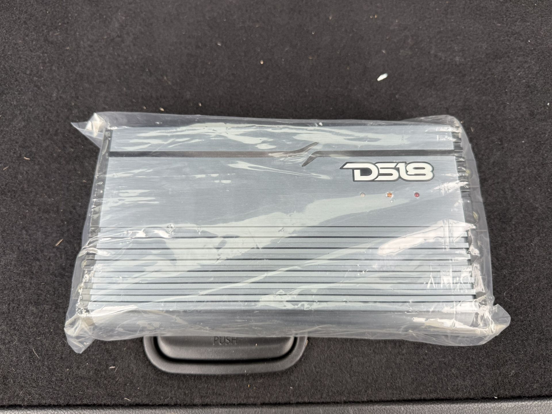 DS18 FRP-3.5k Amp