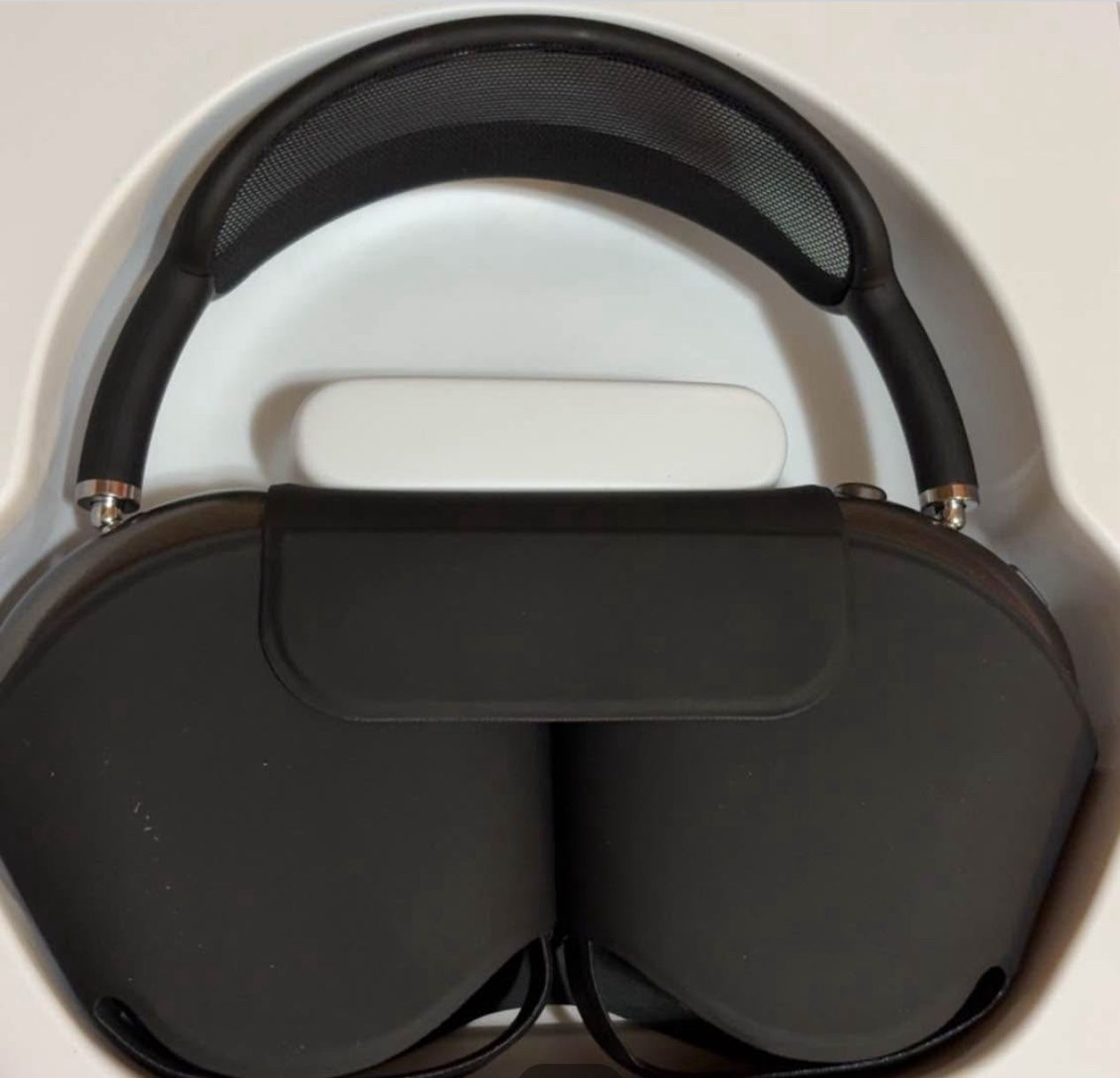 AirPod Max brand New