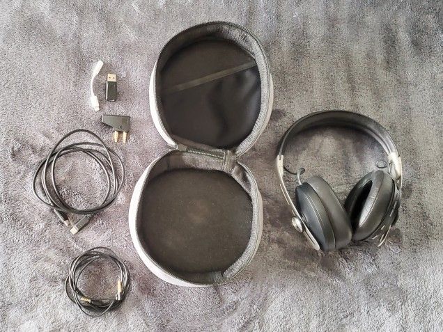 Sennheiser Momentum 3 Wireless Noise Cancelling Headphones with Alexa