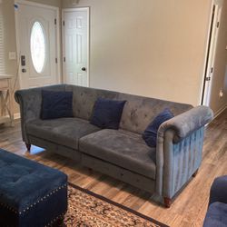 Blue Velvet Couch/ Futon