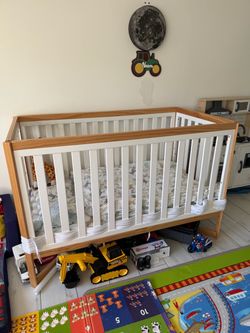 Delta Children 4-in-1 Tribecca Crib Baby to Toddler