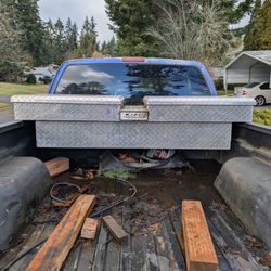 Deezee Red Label Gullwing Truckbed Toolbox 