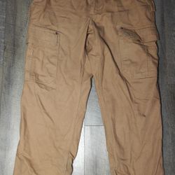 Used Duluth Trading Fire Hose Cargo Pants 