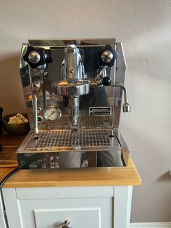 Rocket Espresso Modello Giotto Espresso Machine