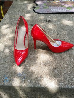 Red pumps size 9 new