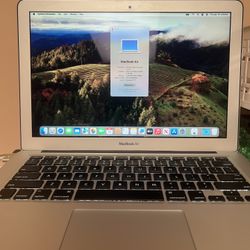 MacBook Air 13” Intel Core i5 4GB RAM 128GB SSD macOS 14 Sonoma