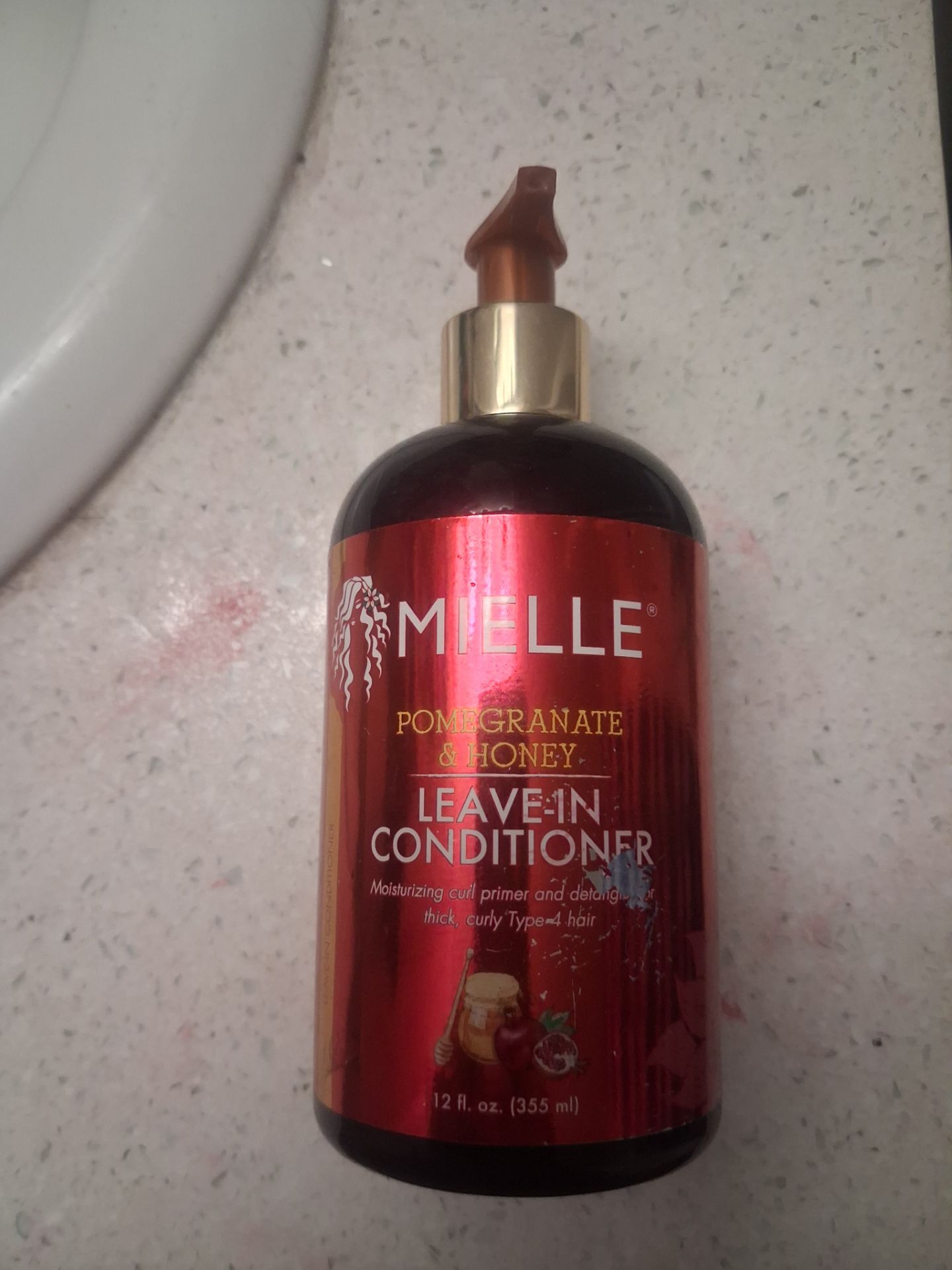 Mielle Pomegranate and Honey Leave In Conditioner