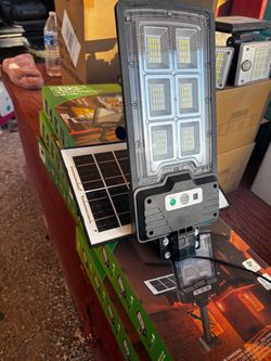 96 LED Outdoor Solar Street Light with Adjustable Solar Panel