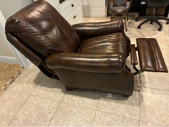 Robb & Stucky Brown Leather Recliner Chair