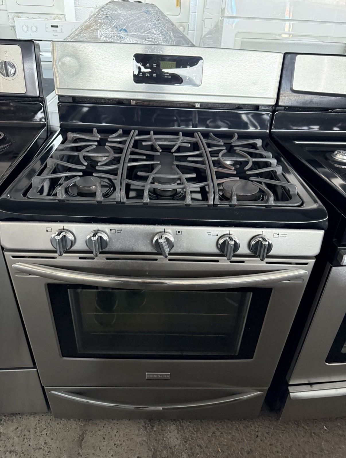 Frigidaire Gas Stove