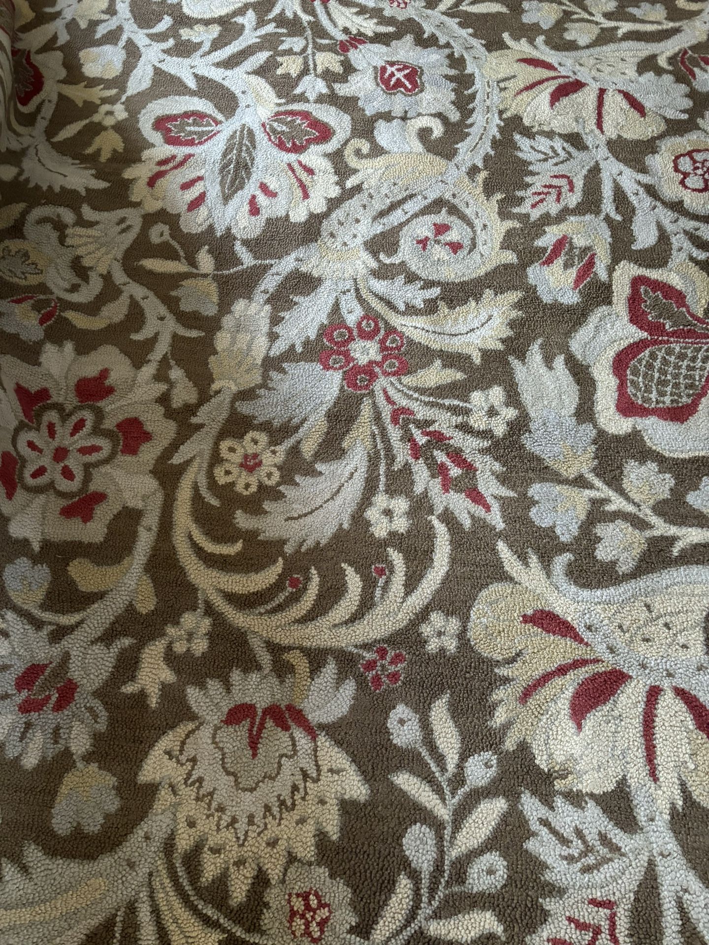 Area Rug  8x10