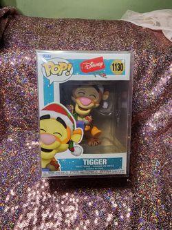 TIGGER CHRISTMAS FUNKO POP