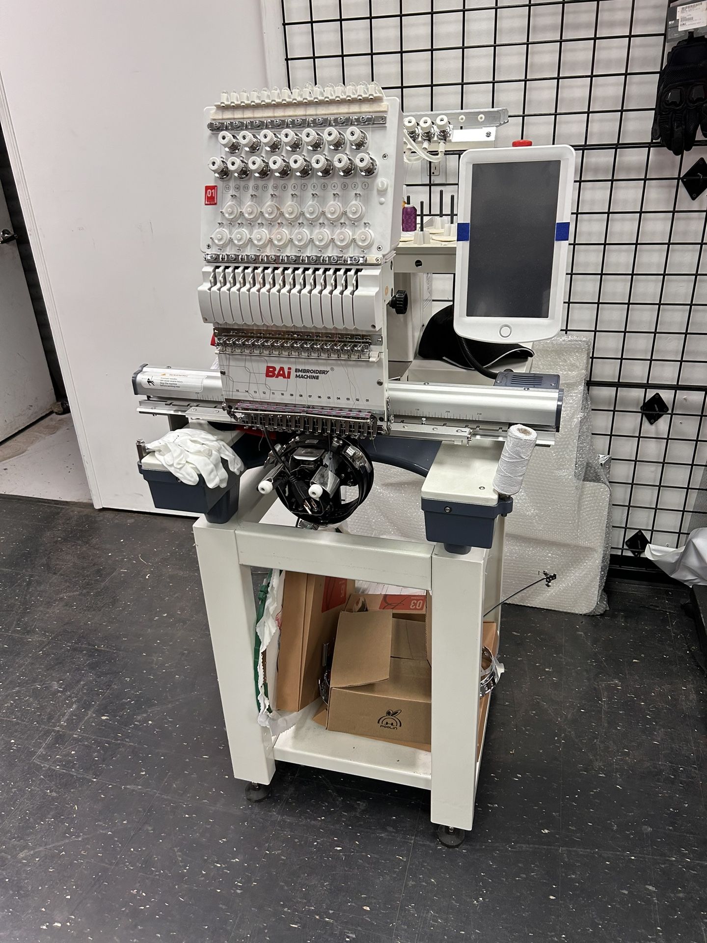 15 Head Automatic Embroidery Machine Brand New for Sale in Phoenix, AZ ...