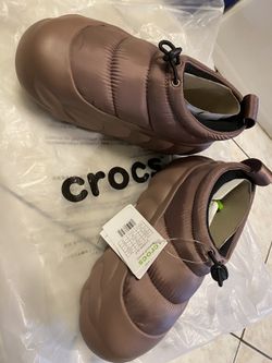 Crocs OverPuff Shorty - Women 7 / Brand New 