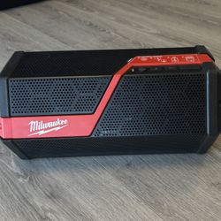 Milwaukee Tools Speaker 