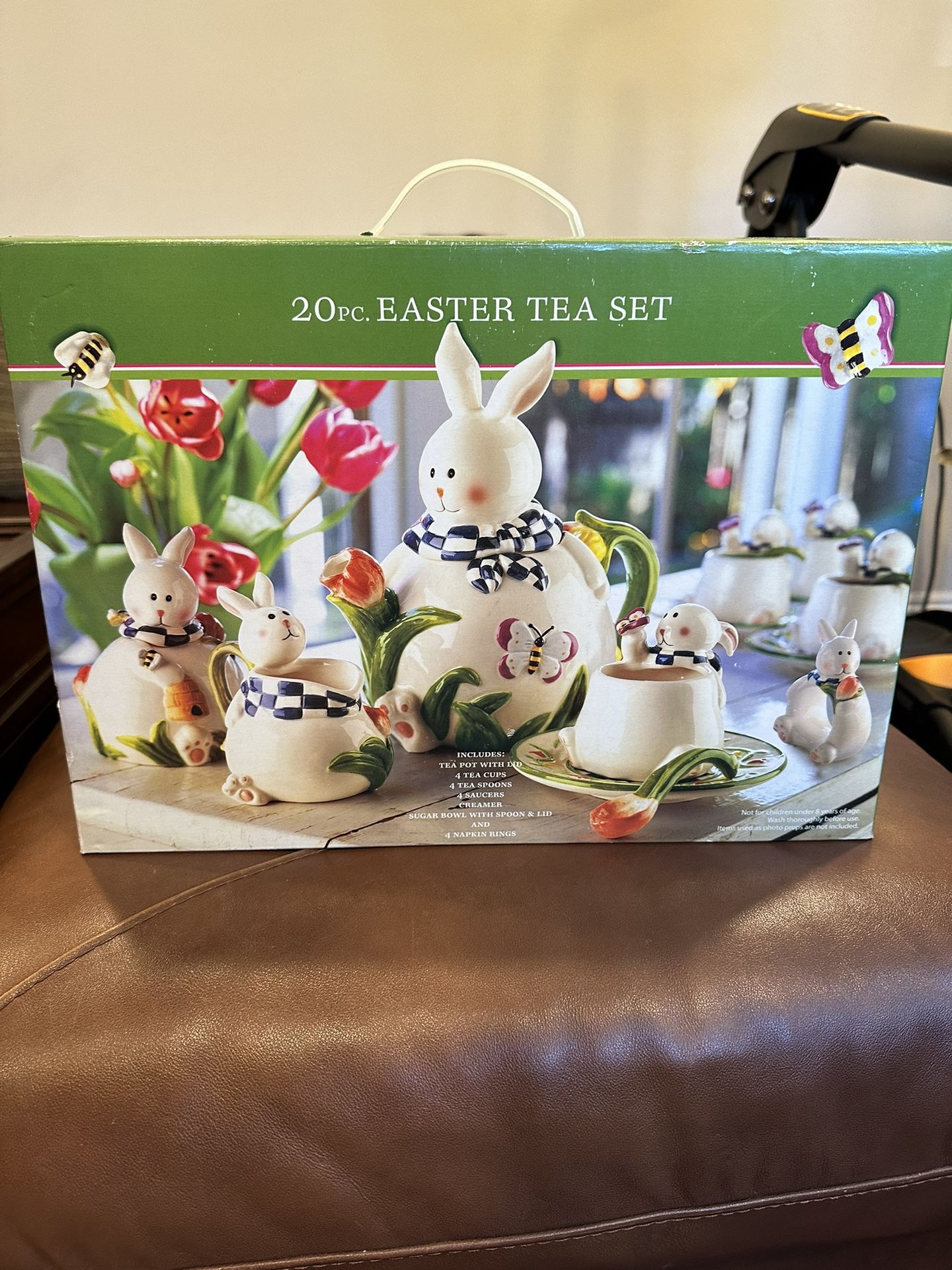 Easter Tea Set 20 piece 